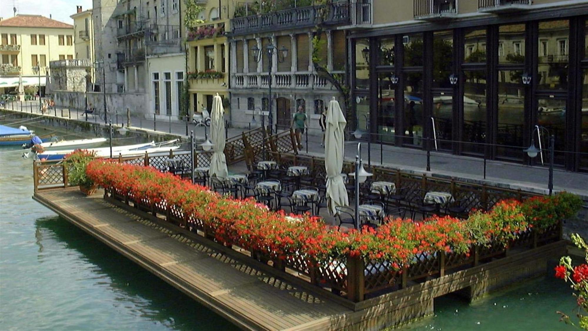 Appartamento Peschiera Peschiera del Garda Luaran gambar