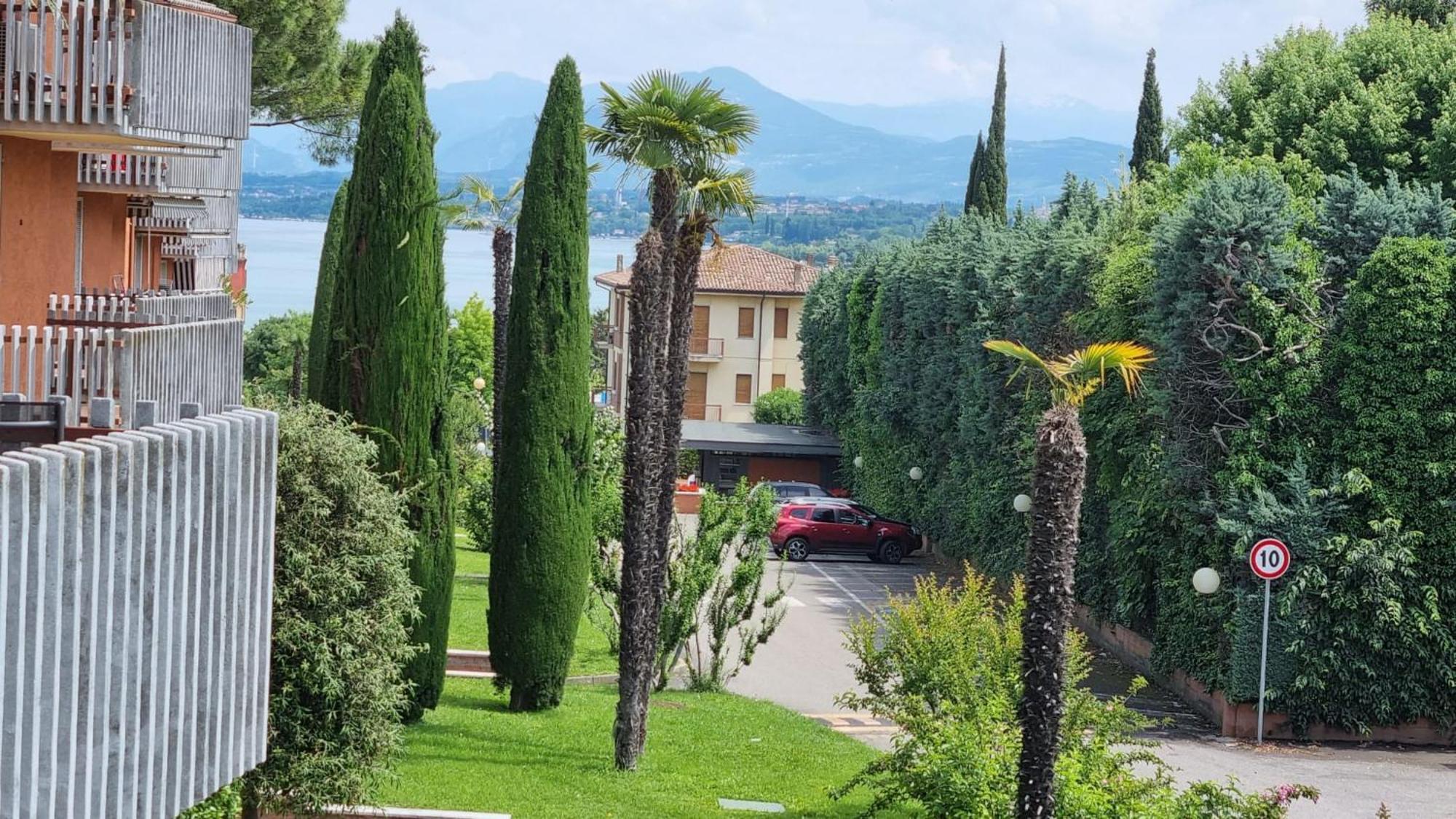Appartamento Peschiera Peschiera del Garda Luaran gambar